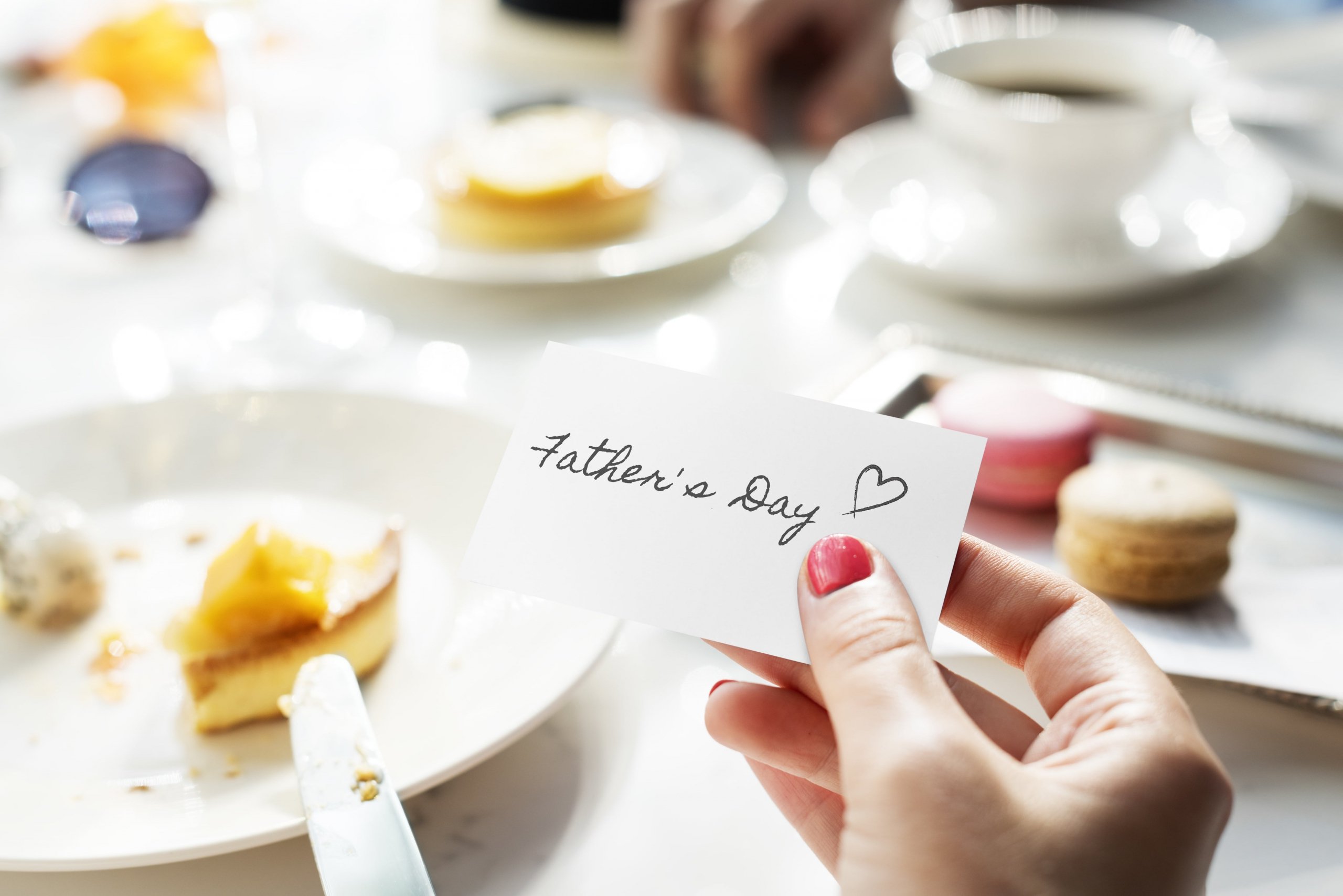 Dónde comer el día del padre en Valencia -mesa